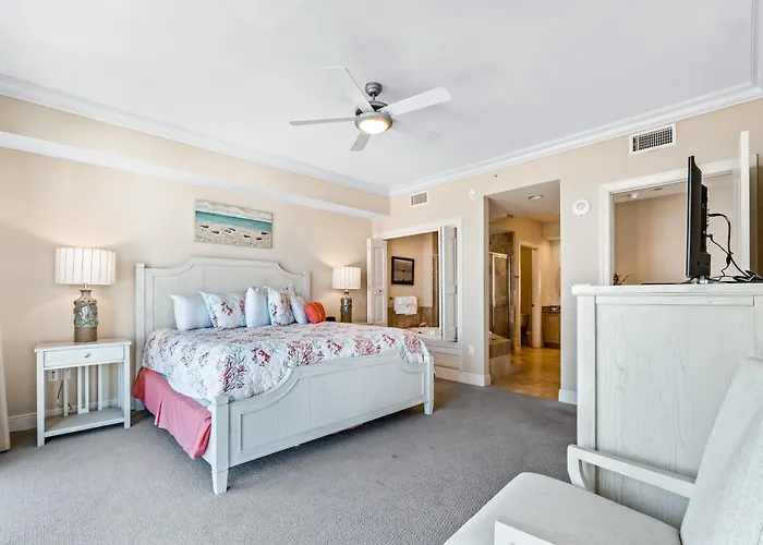 Apartment Mustique 702 *